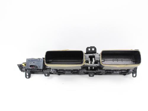 Air vent TOYOTA AURIS (_E18_) 1.4 D-4D (NDE180_, NDE180R) | BP19209542I21 