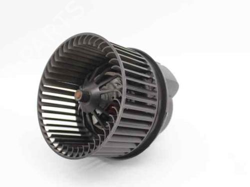 Used Heater blower motor FORD FOCUS III [2010-2020]  19221701