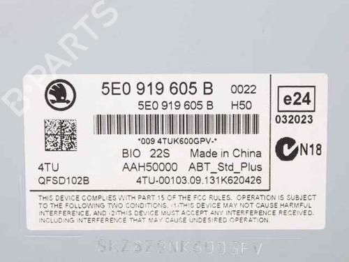 Display monitor SKODA OCTAVIA III Combi (5E5, 5E6) 1.6 TDI | BP29761030C48 