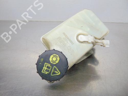 Brake master cylinder VOLVO S40 II (544) 2.0 D | BP19197353M77 