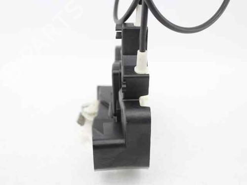 Cerradura puerta trasera izquierda MITSUBISHI COLT VI (Z3_A, Z2_A) 1.1 (Z31A, Z32A) | BP30048185C100