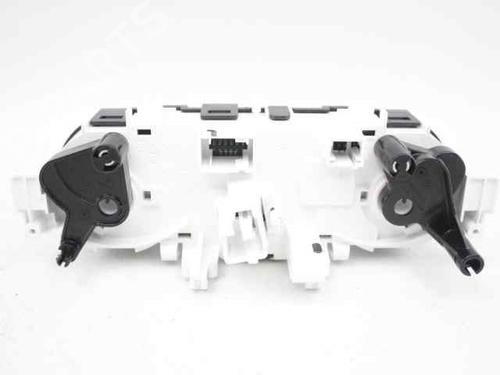 Climate control PEUGEOT 208 I (CA_, CC_) 1.2 VTI 82 | BP19245507I5 