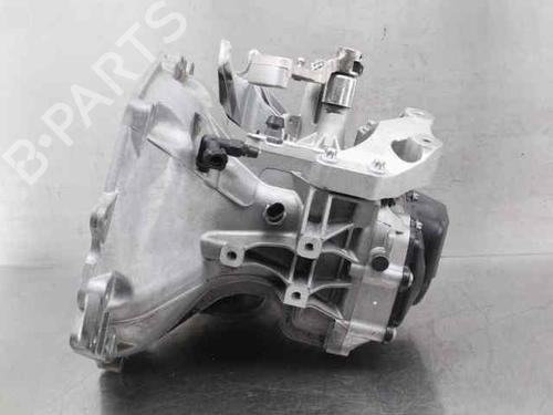 Gearbox OPEL CORSA E (X15) 1.4 (08, 68) | BP19244932M3 