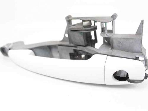 Used Front left exterior door handle PEUGEOT 207 (WA_, WC_) 1.4 HDi (68 hp) 19216346