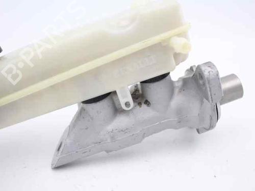 Brake master cylinder RENAULT MEGANE III Hatchback (BZ0/1_, B3_) 1.5 dCi | BP19237958M77 