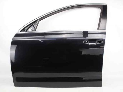Used Left front door SKODA OCTAVIA III Combi (5E5, 5E6) 1.6 TDI (115 hp) 29761118