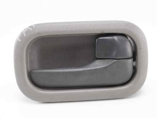 Used Front right interior door handle NISSAN ALMERA II (N16) 2.2 Di (110 hp) 19219387