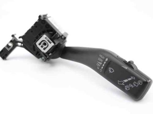 Used Steering column stalk VW GOLF VI (5K1) 1.6 TDI (105 hp) 19220159