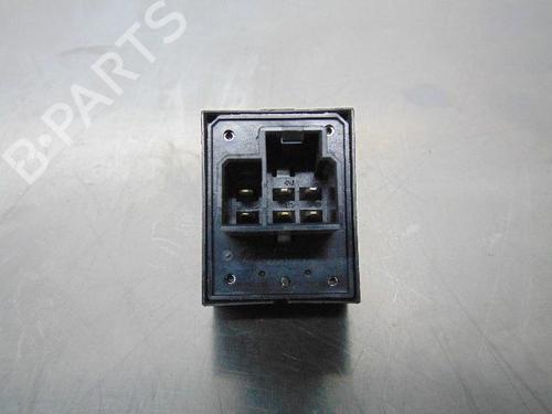 Left rear window switch JEEP GRAND CHEROKEE II (WJ, WG) 3.1 TD 4x4 | BP19190272I29 