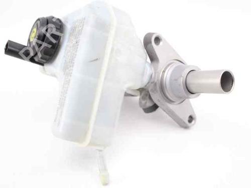 Brake master cylinder VW PASSAT B6 (3C2) 1.6 TDI | BP21199690M77 