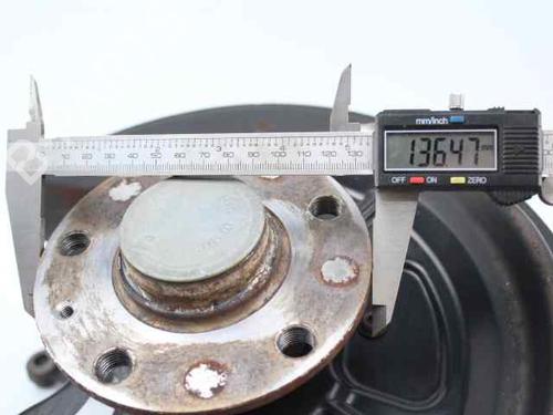 Right rear steering knuckle VW GOLF VI (5K1) 1.6 TDI | BP21199953M28 