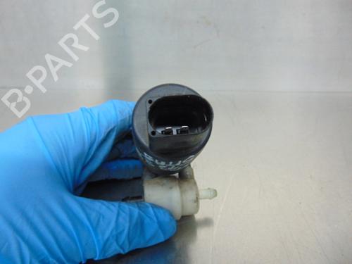 Washer pump SMART CITY-COUPE (450) 0.8 CDI (S1CLC1, 450.300, 450.301, 450.302, 450.303,... | BP21197700E24 