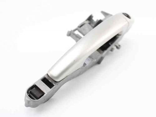Front left exterior door handle PEUGEOT 308 SW I (4E_, 4H_) 1.6 HDi | BP19220848C128 