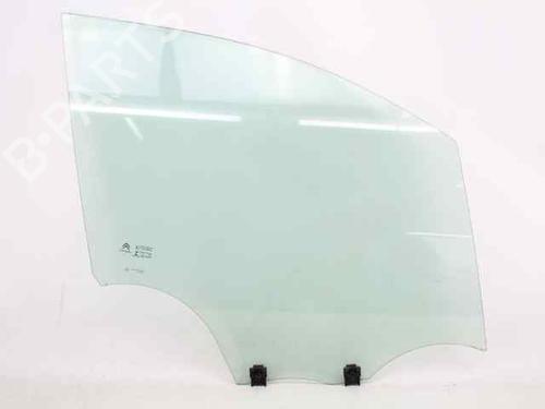Used Front right door window Front right door window 32100856 32100856