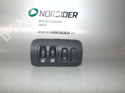 Used Switch RENAULT MEGANE II Estate (KM0/1_) 1.5 dCi (KM02, KM13) (101 hp) 19186757