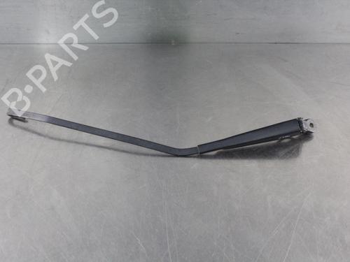 Used Rear windshield wiper arm OPEL CORSA B (S93) 1.7 D (F08, F68, M68) (60 hp) 19202038