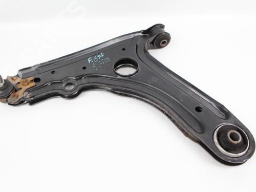 Venstre fortil bærearm VW POLO III CLASSIC (6V2) [1995-2009]  19213651