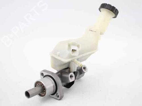 Used Brake master cylinder RENAULT CLIO III (BR0/1, CR0/1) [2005-2014]  19237361