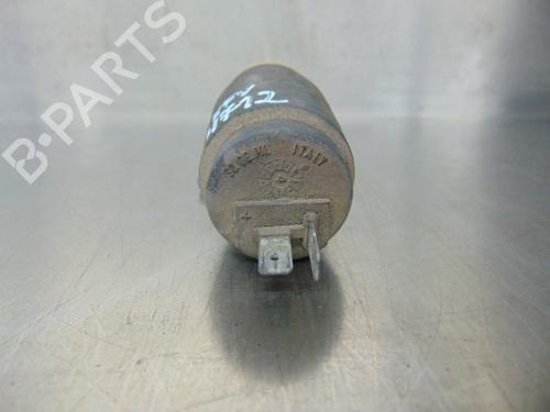 Washer pump FIAT PUNTO (176_) 55 1.1 | BP19197735E24 
