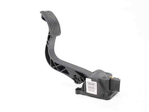 Pedal PEUGEOT 5008 (0U_, 0E_) 1.6 HDi (114 hp) 31348252