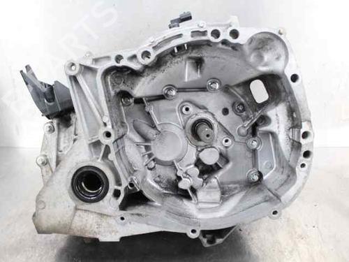 gearbox-renault-clio-iii-br01-cr01-2005-2006-2007-2008-2009-2010-2011-2012-2013-2014-37455865 main image