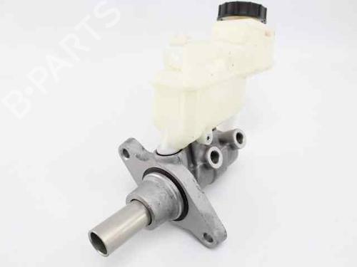 Used Brake master cylinder TOYOTA YARIS (_P13_) 1.3 (NSP130_, NSP130) (99 hp) 19221607