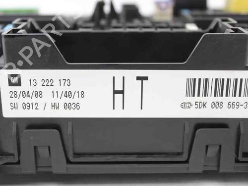 Fuse box OPEL ASTRA H GTC (A04) 1.3 CDTI (L08) | BP26038270E1 