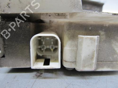 Rear left lock FORD FIESTA IV (JA_, JB_) 1.25 i 16V | BP19186653C100 