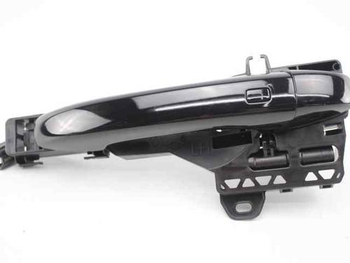 Used Front left exterior door handle RENAULT CAPTUR II (HF_) [2020-2025]  19228585