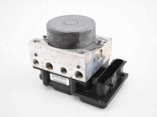 Used ABS pump RENAULT MEGANE II (BM0/1_, CM0/1_) 1.5 dCi (BM1E, CM1E) (106 hp) 19236626
