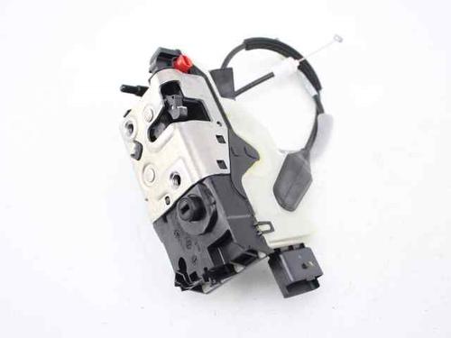 Used Rear left lock PEUGEOT 208 I (CA_, CC_) 1.4 HDi (68 hp) 19243297