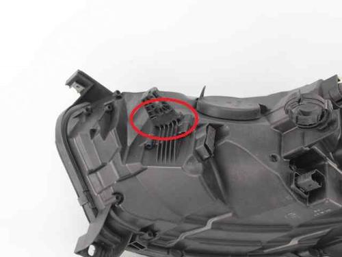 Right headlight RENAULT CAPTUR I (J5_, H5_) 1.5 dCi 90 (J5N4, J5M5, J5MW, J5M6, J5AL, J5AJ) | BP32005808C29 