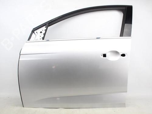 left-front-door-renault-megane-iv-hatchback-b9amn_-2015-39542718 main image