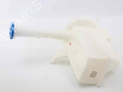 Used Windscreen washer tank HYUNDAI i20 II (GB, IB) 1.2 (84 hp) 27581800