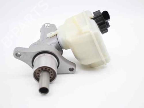 Brake master cylinder VW GOLF VI (5K1) 1.6 TDI | BP21199946M77 