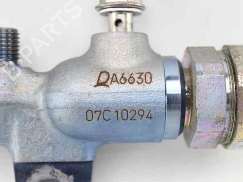 Injection rail MAZDA 3 Hatchback (BP) 1.8 SKYACTIV-D (BP8P) | BP30956278M98