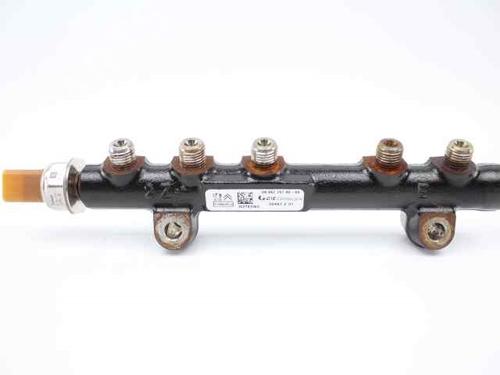 Used Injection rail FORD FOCUS III Turnier [2010-2020]  20163163
