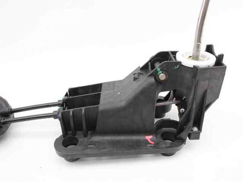 Gear lever PEUGEOT 208 I (CA_, CC_) 1.4 VTi | BP24844647M90