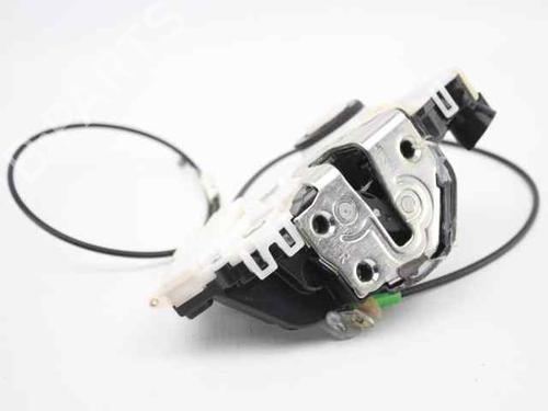 Used Front right lock TOYOTA YARIS (_P13_) 1.0 (KSP130_, KSP130) (69 hp) 19236000