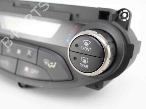 Climate control TOYOTA YARIS (_P13_) 1.5 Hybrid (NHP130_, NHP130) | BP19226617I5 