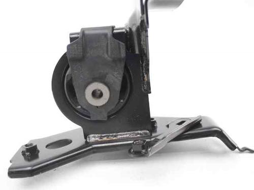 Gearbox mount TOYOTA YARIS (_P13_) 1.5 (NSP131_) | BP19228895M88 
