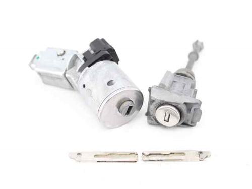 Used Ignition barrel PEUGEOT 5008 (0U_, 0E_) 1.6 HDi (114 hp) 31348261