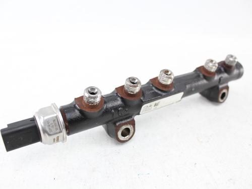 Used Injection rail Injection rail FORD FOCUS III 1.6 TDCi (115 hp) 40111816 40111816