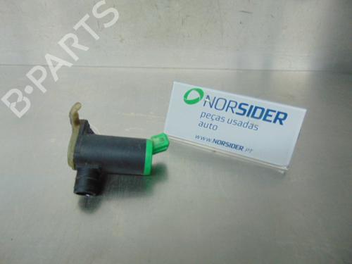 Used Washer pump PEUGEOT 206 Hatchback (2A/C) 1.1 i (60 hp) 19199612