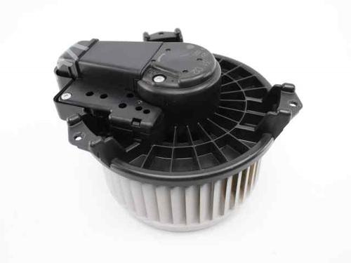 Heater blower motor TOYOTA YARIS (_P13_) 1.5 Hybrid (NHP130_, NHP130) | BP19226660M62 