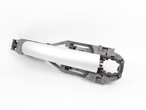 Used Front left exterior door handle VW POLO (9N_, 9A_) 1.9 SDI (64 hp) 19209795