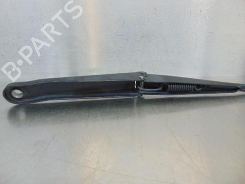 Front windshield wiper arm FIAT PUNTO (188_) 1.3 JTD 16V | BP19200050C143 