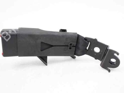 Seat buckle TOYOTA AVENSIS Saloon (_T27_) 2.0 D-4D (ADT270_, ADT270R) | BP19232431I32 