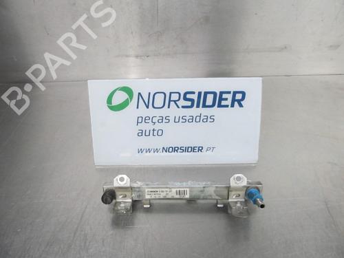 Used Injection rail OPEL AGILA (A) (H00) 1.0 (F68) (60 hp) 19194334