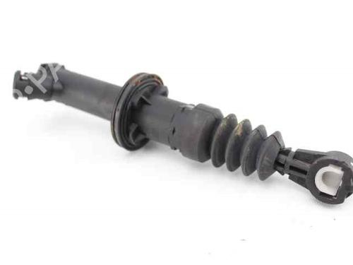Used Clutch pedal RENAULT CLIO IV (BH_) 0.9 TCe 90 (BHNF, BHMA, BHMH, BHJK, BHJR) (90 hp) 19224575